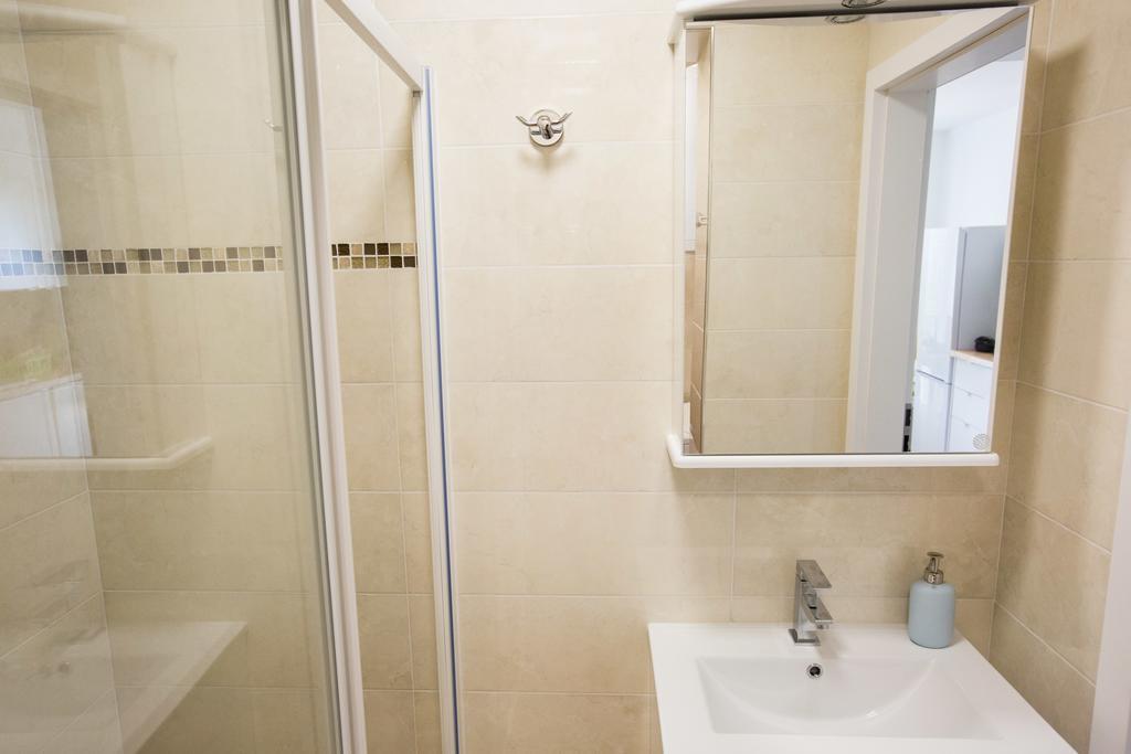 Irina Apartment *